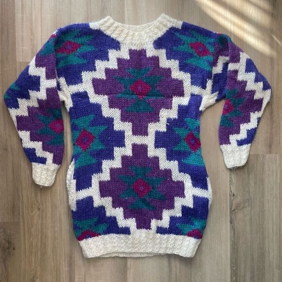 Icelandic Design Women’s Small/Medium 100% Wool Hand Knit Pullover Tunic Sweater - Picture 1 of 6